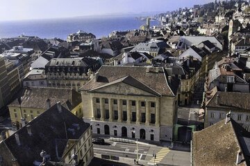 Une vue aérienne de l'Hôtel de Ville