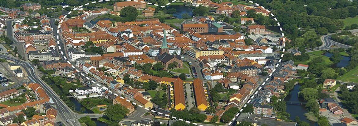Nyborg vue d'avion: un centre ville en forme de coeur