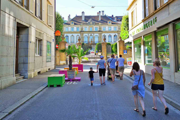 La rue de l'Orangerie piétonne en 2020.