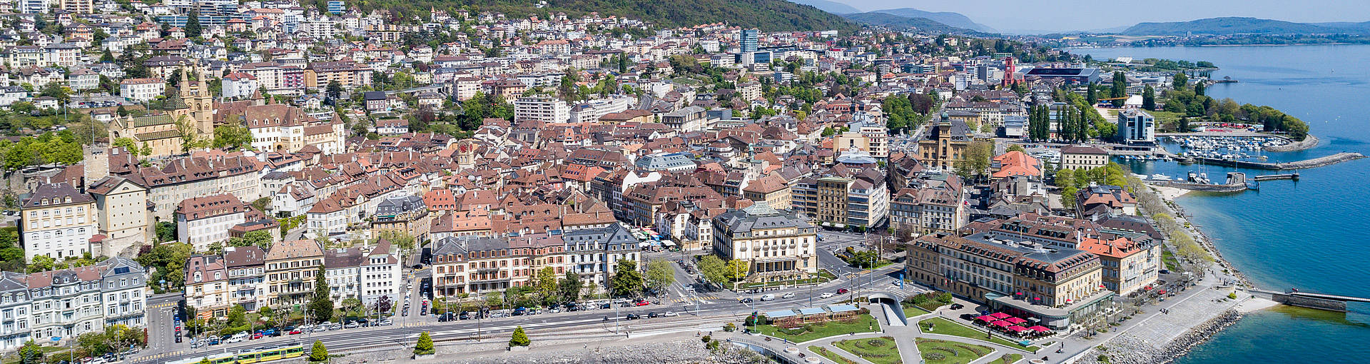 Une vue aérienne de Neuchâtel