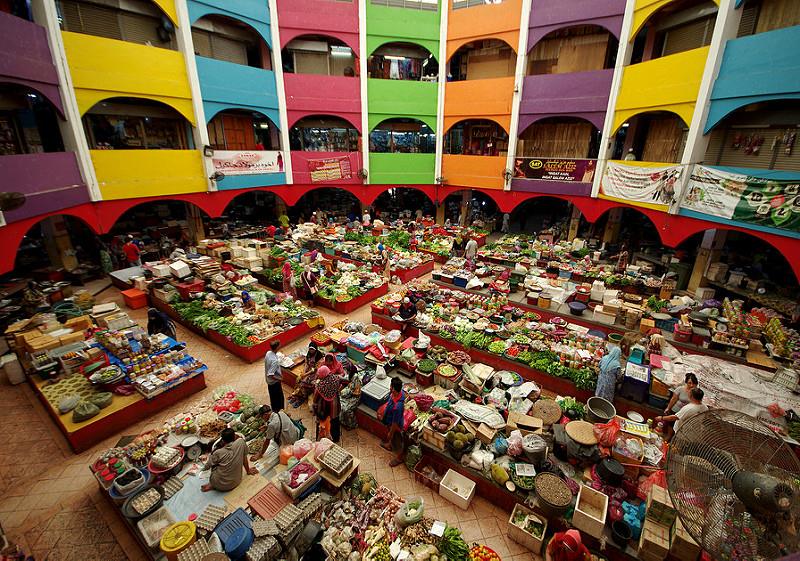 Le marché de Kota Bharu est un lieu à visiter, avec ses couleurs et ses odeurs épicées